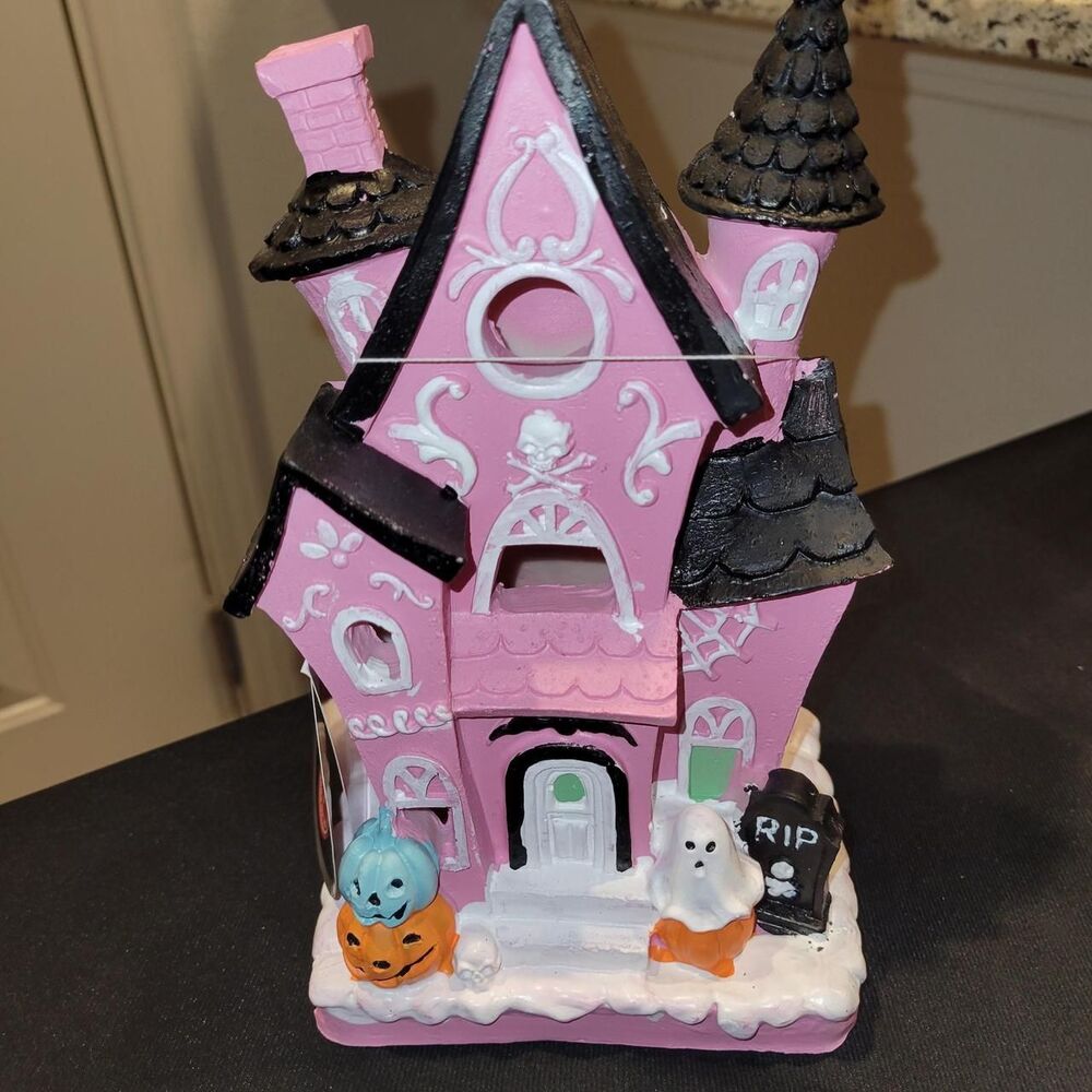 Halloween Pink decoration light up house